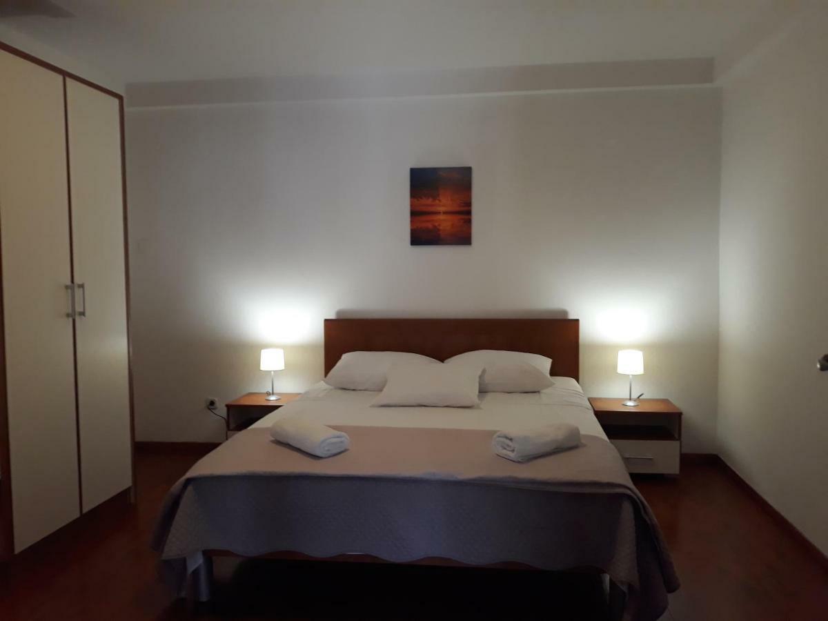 Apartments Jelicic Биоград на Мору Екстериор снимка